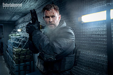 （焦点）雇佣兵雷克回归！《惊天营救2》今天上映 新剧照公开